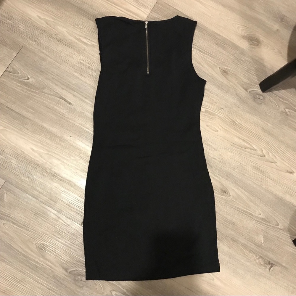 XXI Dress - Picture 4 of 4